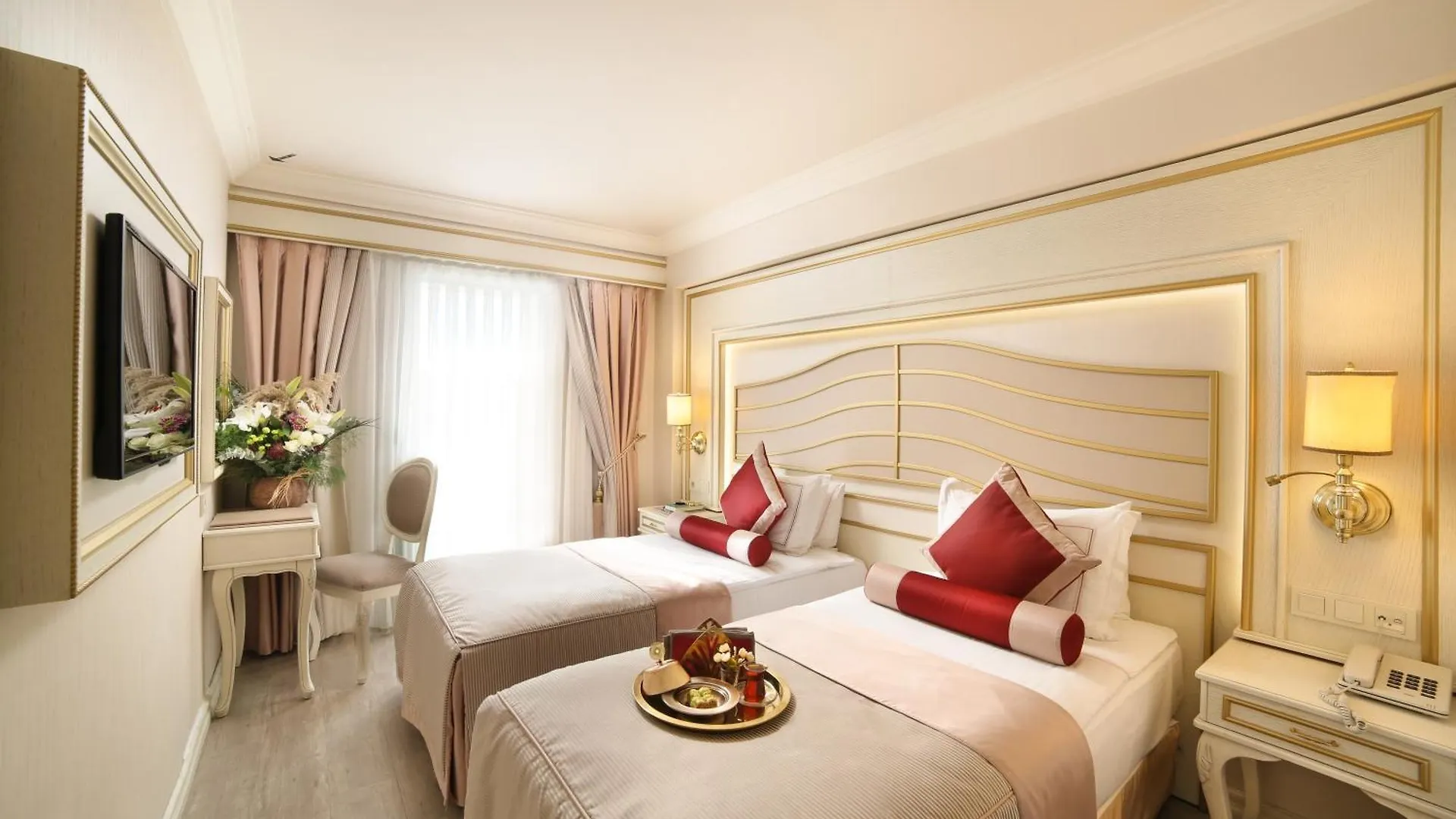 Halifaks Hotel Istanbul