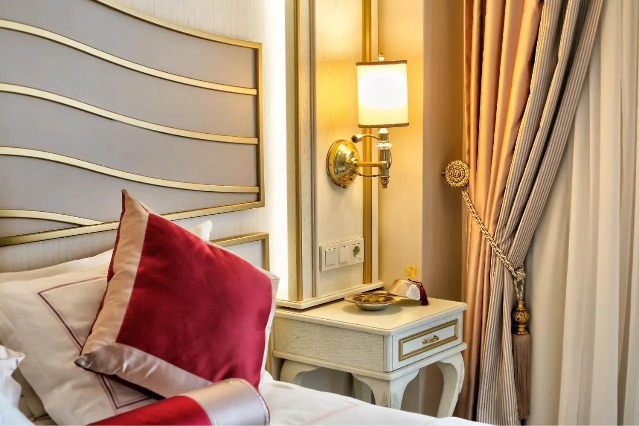 Halifaks Hotel Istanbul