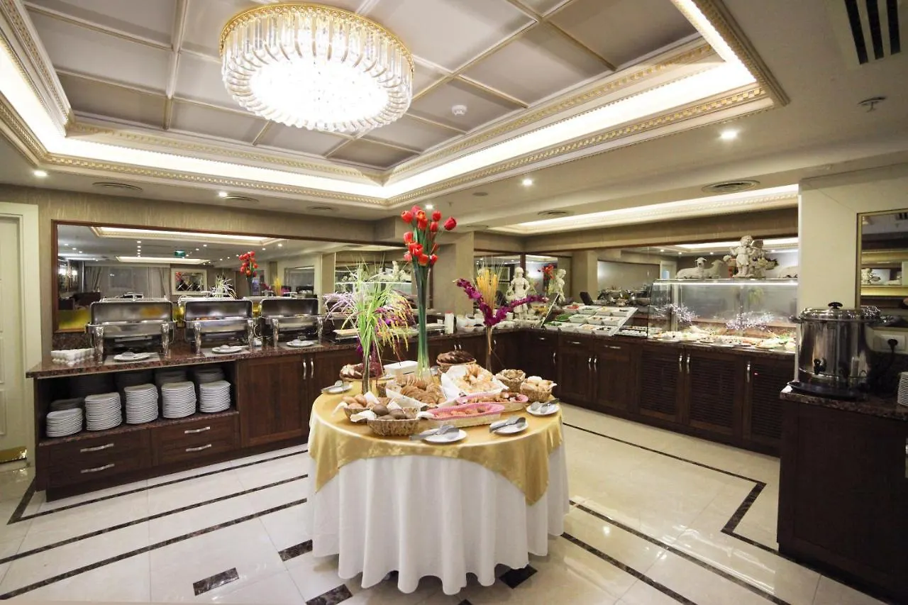 Halifaks Hotel Istanbul
