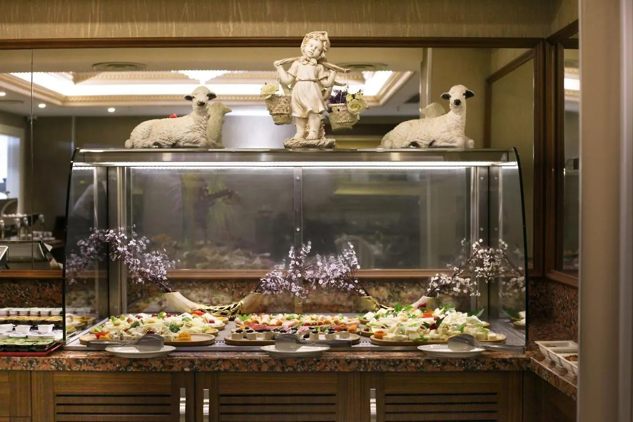 Halifaks Hotel Istanbul