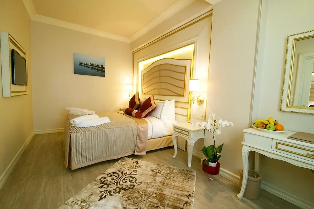 Halifaks Hotel Istanbul